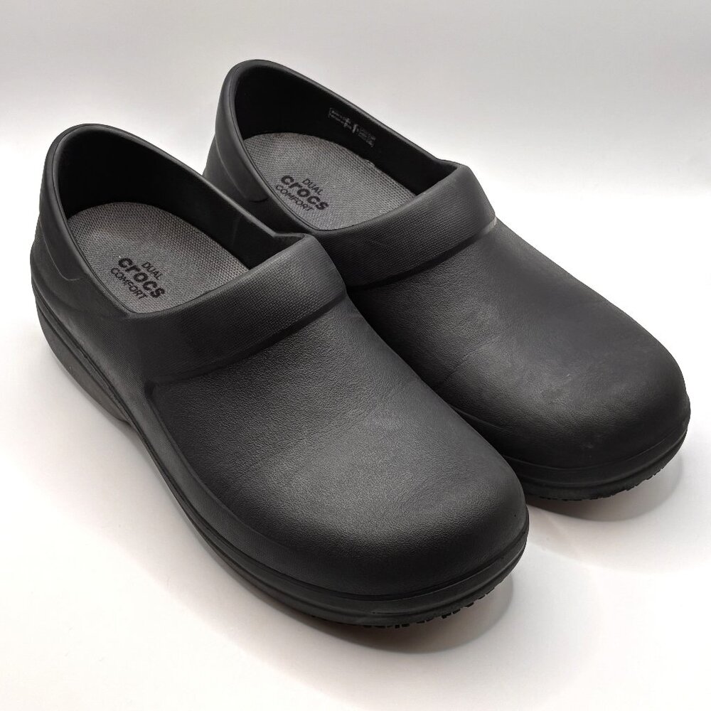 Crocs Neria Pro II Women's Size 8 Shoes Black Slip Resistant Work Nursing Clogs - Picture 1 of 8